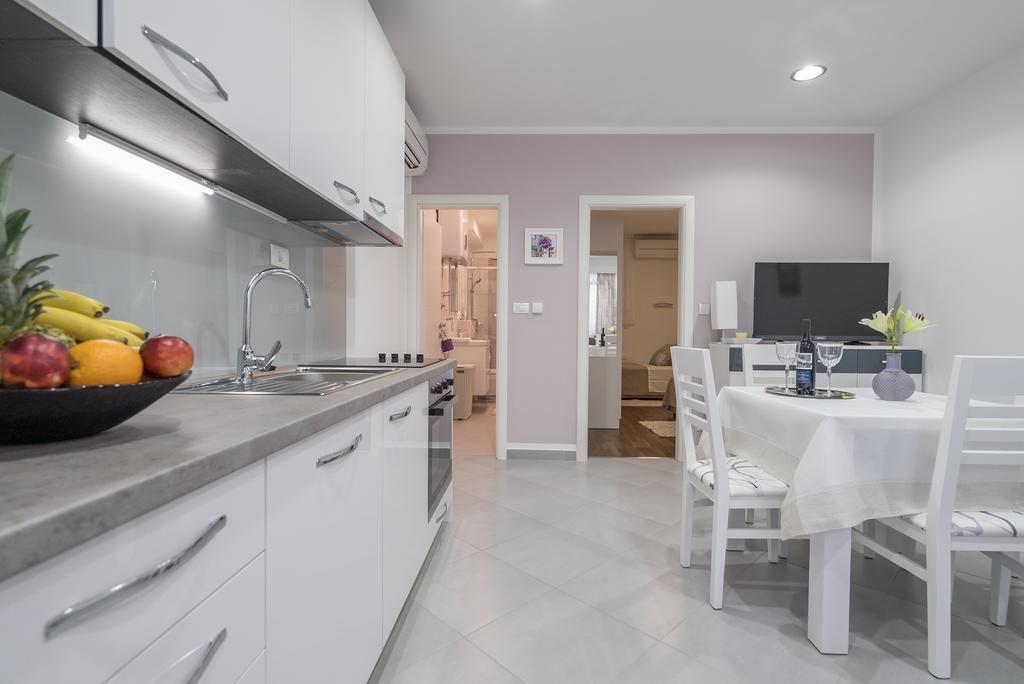 Drop In Split Luxury Suites Exteriör bild